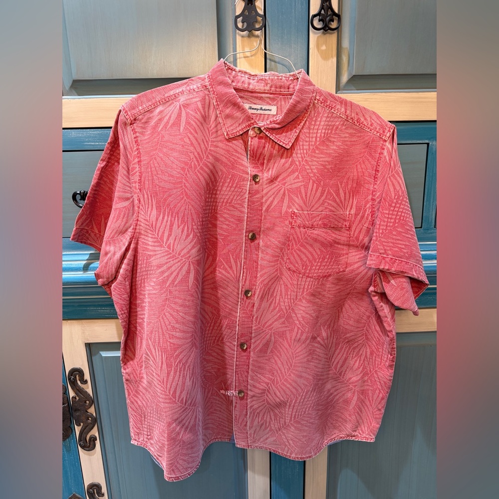 Tommy Bahama Coral-Red Palm Leaf Short Sleeve Button-Down Shirt